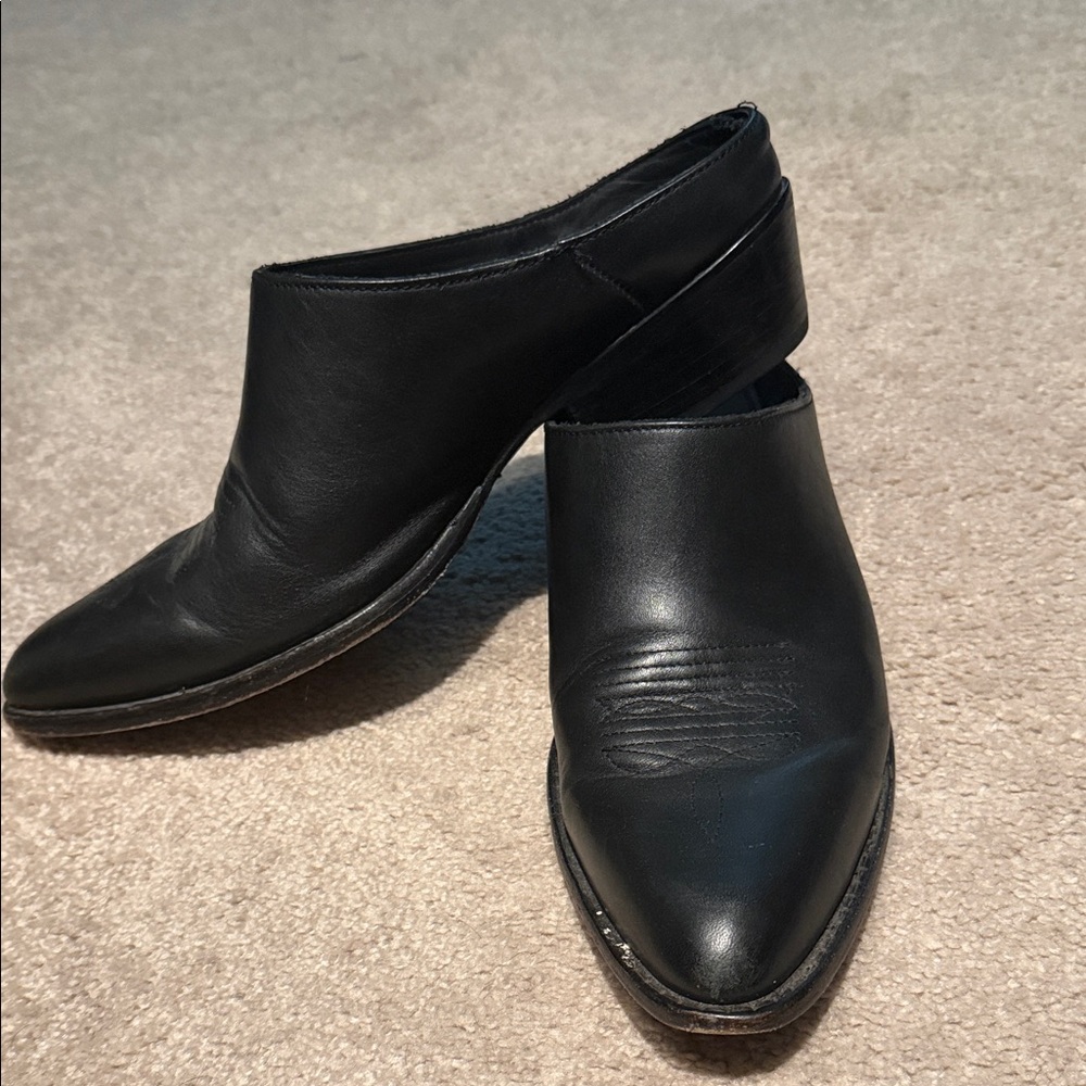 Tecovas Sophie Black Leather Mules Women’s Size 10
